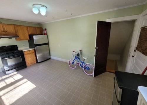 254 Tremont St, Newton MA 02458-2114 exterior