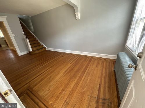 5940 Lawrence St, Philadelphia PA  19120-1829 exterior