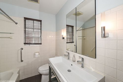 178 Grace Ave, Elmhurst IL 60126-3238 exterior