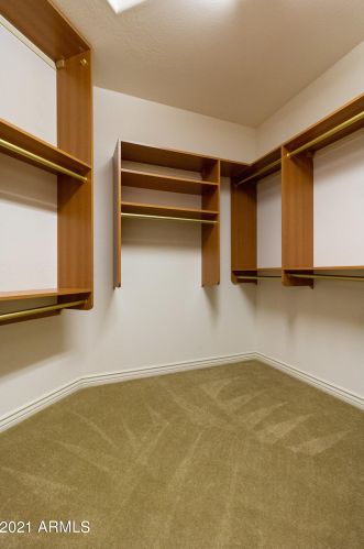 1899 Kaibab Dr, Chandler AZ  85249-3366 exterior