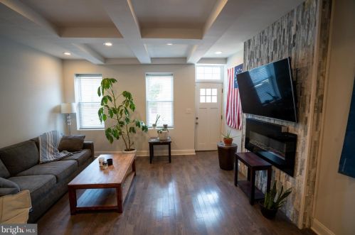 1407 18th St, Philadelphia PA  19146-4743 exterior