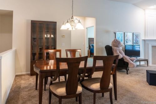 23583 Rossiter Dr, Macomb Township MI 48042-4846 exterior