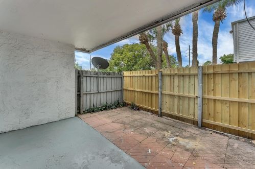 1838 Amberly Ave, Orlando FL 32822-4203 exterior