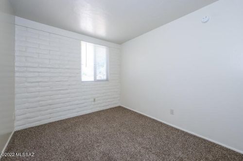 7025 Mary Dr, Tucson AZ  85730-1714 exterior