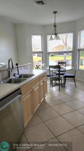 1807 Jamesport Dr, Fort Pierce FL 34953-4599 exterior