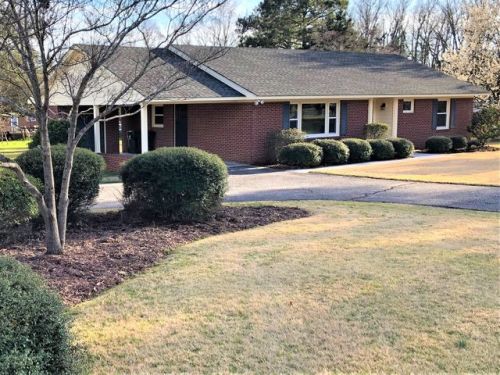 411 Old Post Rd, Erwin, NC 28339-2732