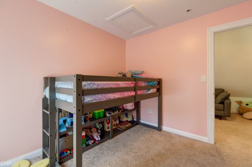 4951 Medill Ave, Chicago IL 60647-2424 exterior