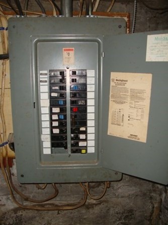 11 Smt Ave, Salem MA 01970-4719 exterior