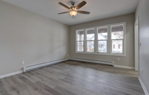 1517 Greenfield Ave, Milwaukee WI 53204-2617 exterior