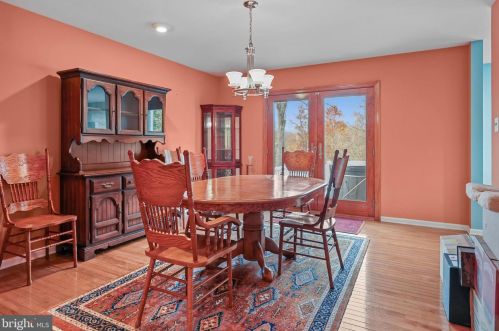 2819 Lee Dr, Jamison PA 18929-1047 exterior