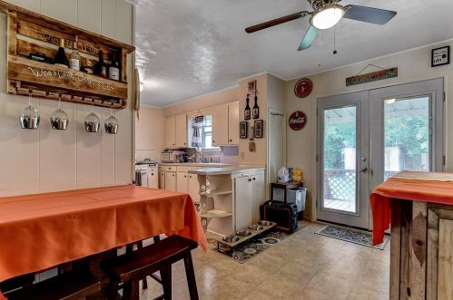 2612 Washington St, Denison TX 75020-1442 exterior