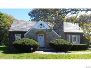 2022 Linden St, Bethlehem PA  18017-4708 exterior