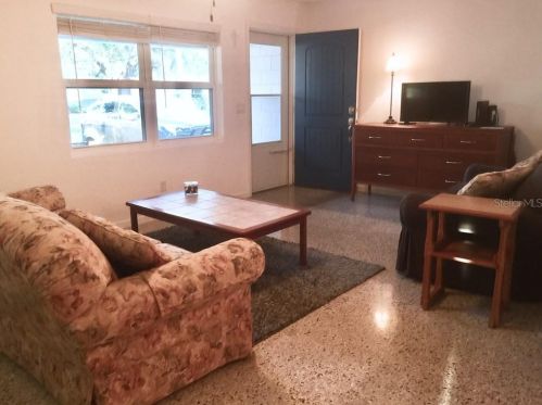 5706 Abercorn Dr, Orlando FL 32812-1505 exterior