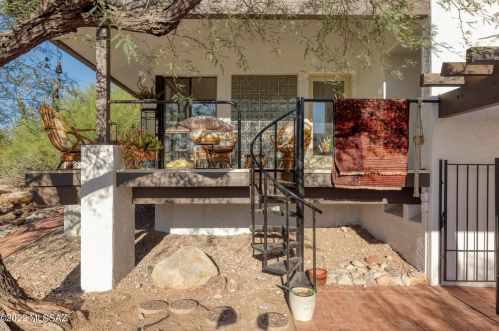 6715 Camino Padre Isidoro, Tucson AZ  85718-2037 exterior