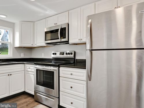 716 Adams St, Pottstown PA  19464-4714 exterior