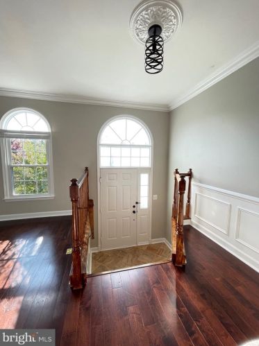 5960 Wescott Hills Way, Alexandria, VA 22315-4742