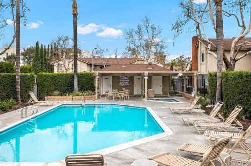 15178 Moir Ct, Tustin CA  92780-4048 exterior