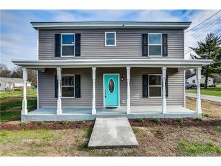 211 Knight Dr, Richmond VA  23223-3525 exterior