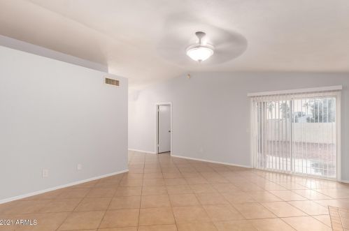 19016 15th St, Phoenix AZ  85024-2364 exterior