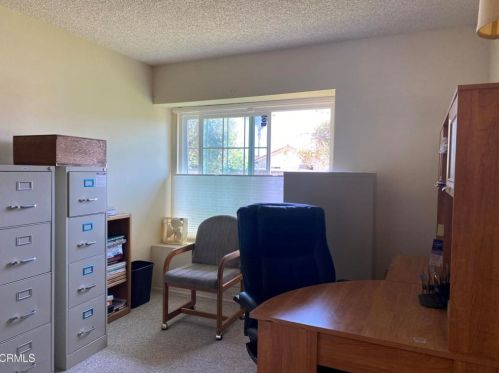 1341 Bottlebrush Pl, Oxnard CA 93030-5200 exterior