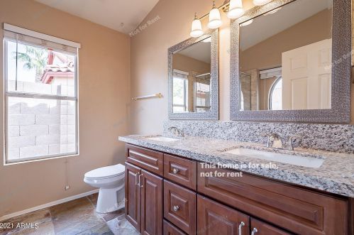 15026 46 Pl, Phoenix AZ 85042-5308 exterior