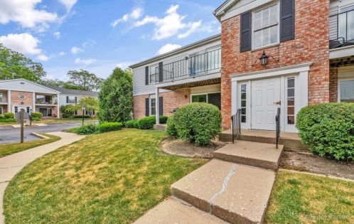 979 Golf Course Rd, Bull Valley IL 60014-8339 exterior