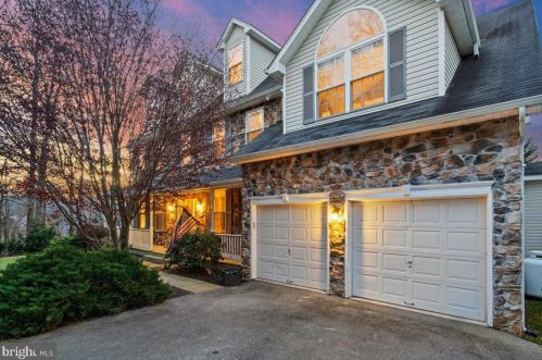 2949 Queensberry Dr, Huntingtown MD 20639-2306 exterior