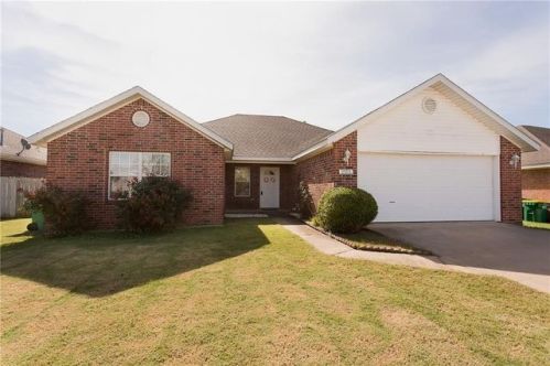 2597 Cider Ave, Springdale, AR 72764-7361