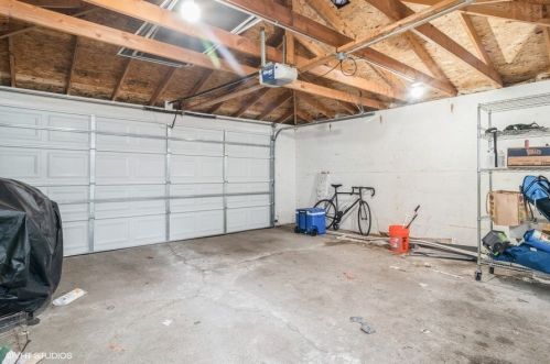 4326 Avers Ave, Chicago IL 60618-1013 exterior