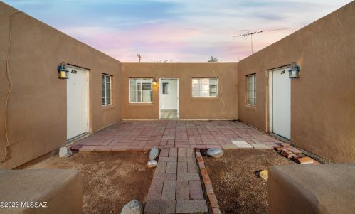 829 Columbus Blvd, Tucson AZ  85711-4758 exterior