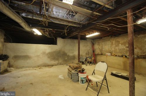 80 Ridgeway Ave, Manor PA 19036-1924 exterior