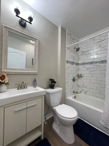 860 Mangin Ave, Meskegon MI  49442-5117 exterior