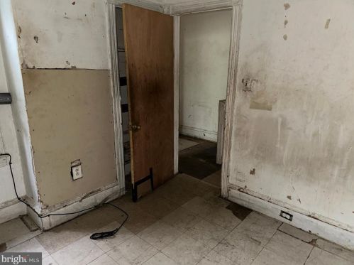 513 56 St, Philadelphia PA 19131-0031 exterior