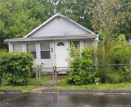 15 Godfrey St, Norwalk, CT 06851-4602