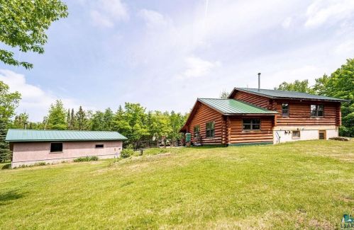 5866 Old Miller Trunk Hwy, Duluth MN 55811-1230 exterior