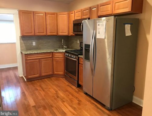 1560 Berks St, Philadelphia PA  19125-2802 exterior