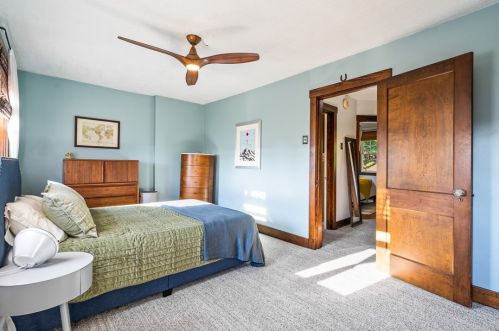 1255 Duffield St, Pittsburgh PA 15206-1318 exterior