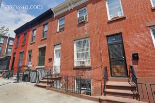 319 Carroll St, Brooklyn NY  11231-5008 exterior