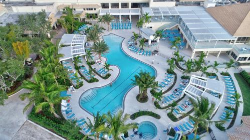 82 Hampshire Ln, Boynton Beach FL 33436-7414 exterior