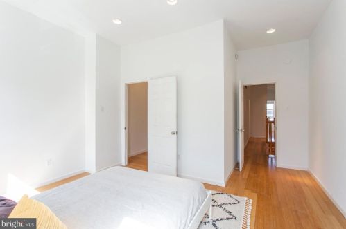 1733 Ellsworth St, Philadelphia PA 19146-3011 exterior