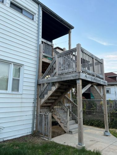 7527 Champlain Ave, Chicago IL 60619-2222 exterior