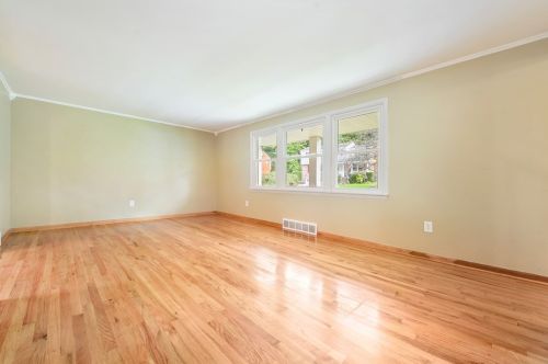 113 Calmont Dr, Pittsburgh PA 15235-5202 exterior