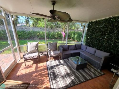 1970 Jamesport Dr, Fort Pierce FL  34953-4377 exterior