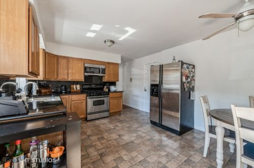 4105 Keeler Ave, Chicago IL  60641-2265 exterior