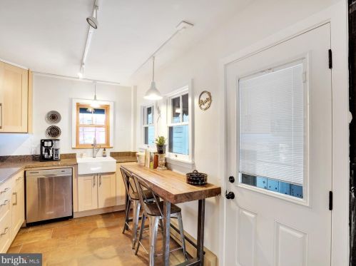 311 Chestnut St, Lancaster PA 17602-2707 exterior