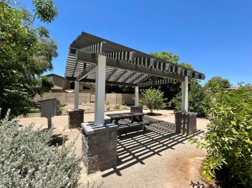 7201 15 Pl, Phoenix AZ 85024-3625 exterior