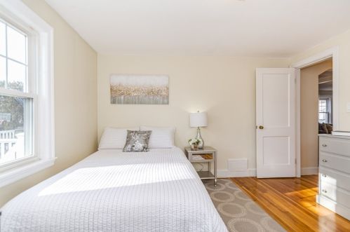 34 Columbia Blvd, Peabody MA 01960-6332 exterior