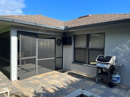 1160 Michigan Ave, Naples FL 34103-3873 exterior