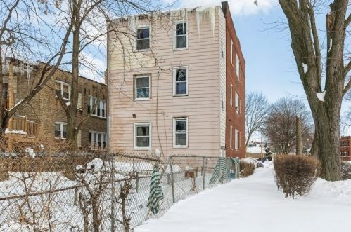 8356 Peoria St, Chicago, IL 60620-3162