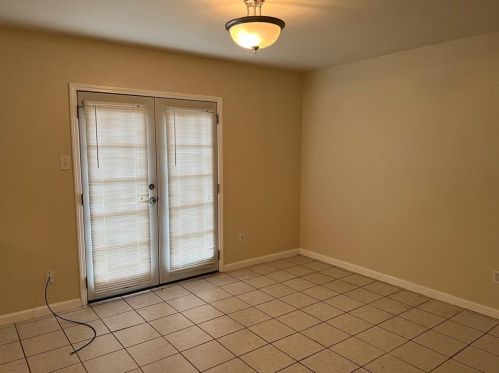 12210 Dundee Dr, Austin TX  78759-3630 exterior